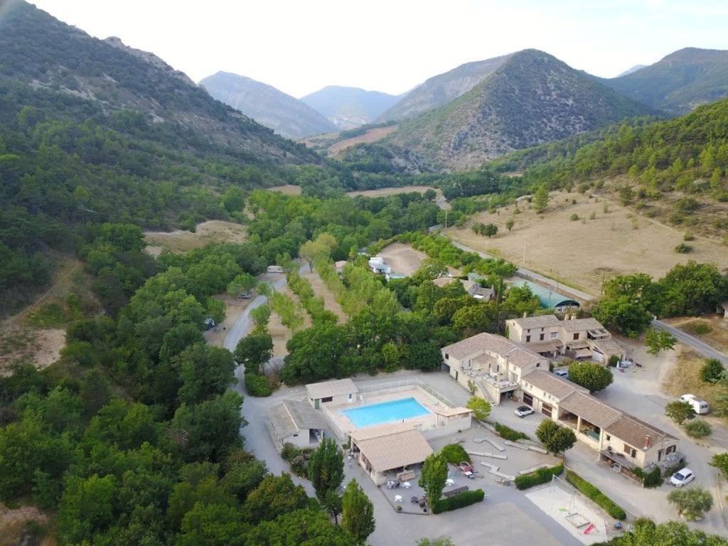 Camping Le Chambron Condorcet Exterior foto